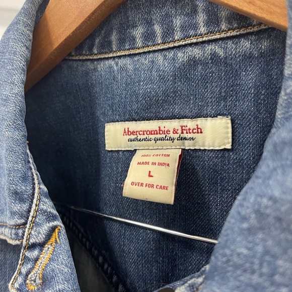 Vintage Abercrombie & Fitch Denim Jacket | Size L - Picture 3 of 7